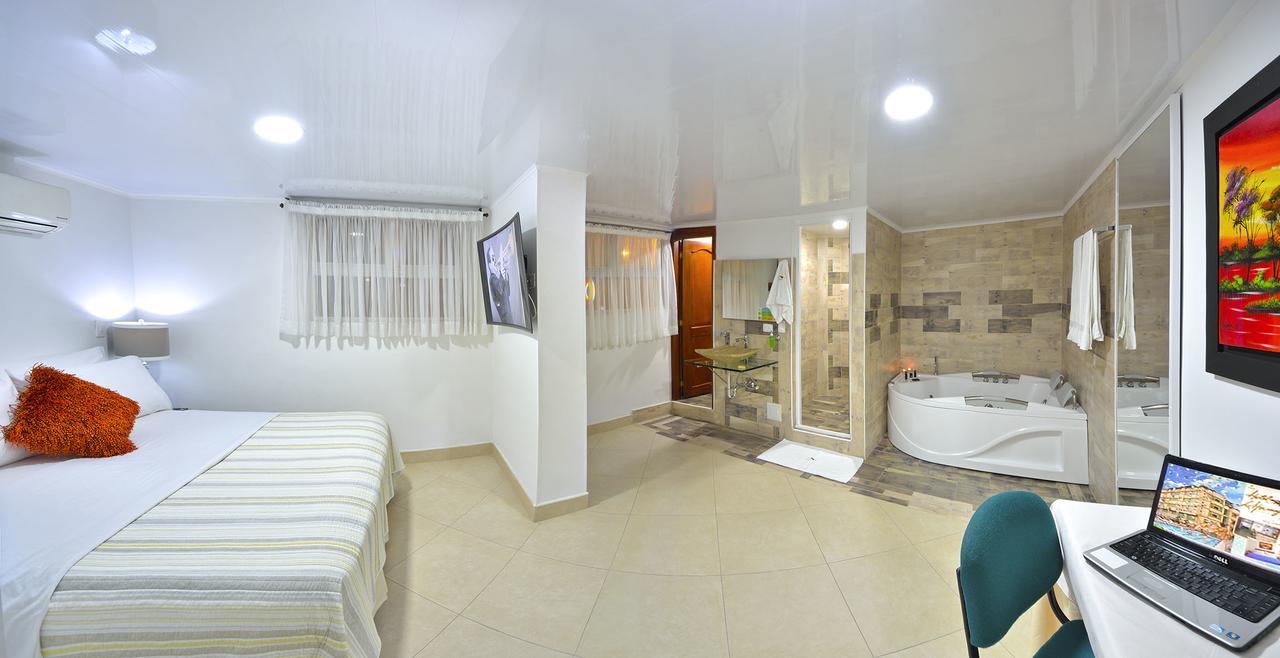 Hotel La Hormiga Bucaramanga Bagian luar foto