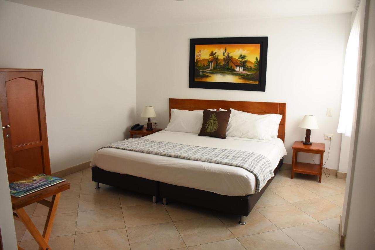 Hotel La Hormiga Bucaramanga Bagian luar foto